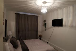 Luxury Wimbledon 2Bed Apartment - Londra - 3