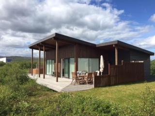 Prime Location-Golden Circle 3 Bedrooms - 5