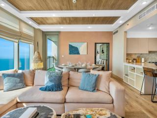 Lux 4BHK with Full Ocean Views, Great location, JBR - Dubai - 1