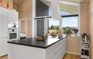 Stunning Home In Væggerløse With Wifi - Marielyst - 5