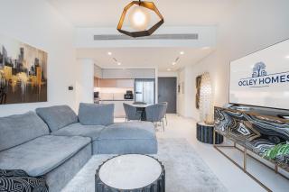 Contemporary Home with Private Beach - Dubai - 4