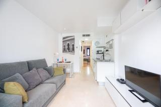 HOLIDAY APARTMENT Sun open all year - Benalmádena - 4
