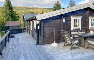 3 Bedroom Beautiful Home In Bjorli - Bjorli - 1