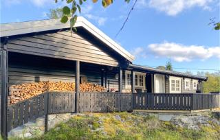 3 Bedroom Beautiful Home In Bjorli - Bjorli - 2