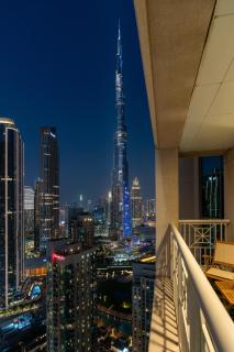 Luxury High Floor 1BR with Full Burj Khalifa View by Auberge - Dubai - 5