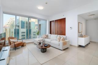 Luxury High Floor 1BR with Full Burj Khalifa View by Auberge - Dubai - 2