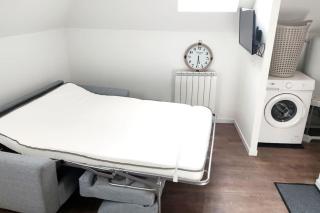Joli petit studio neuf idéalement situé Walibi 7 min - Les Avenières - 7