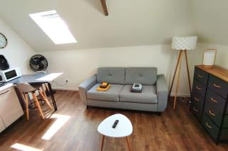 Joli petit studio neuf idéalement situé Walibi 7 min - Les Avenières - 5