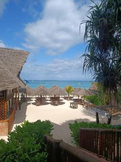 Pazuri kendwa Beach Hotel - Nungwi - 0