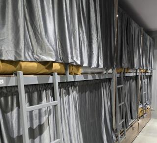 Classy Ac Dormitory - Mumbai - 5