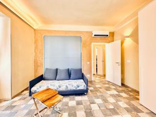 Hostdomus - Smeraldo Suite - Seafront apartment - BIKE ROOM - Finale Ligure - 8