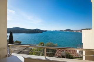 Apartments Kaina - Tisno - 0