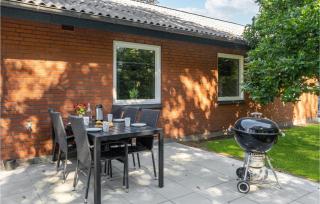 Beautiful Home In Varde With Kitchen - 9