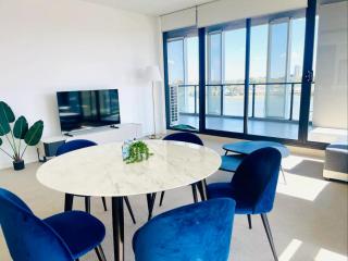 Astonishing waterview condo with Pool, Parking - Sídney - 4