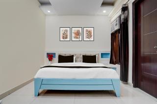 Collection O Sector 70 Noida - Noida - 1
