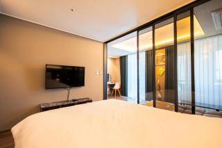 Bona Haeundae Premium Fantastic Ocean View - Busan - 8