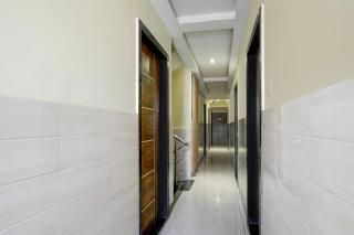 Super Hotel O Chhatrapati Nagar - Shirdi - 2