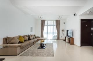 Chic 2BR Apartment in Dubai Marina, near Marina Beach and The Walk - Dubai - 5