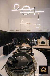 FLH - 777 Apartments - Bucharest - 1