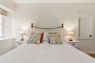 The Coachhouse, East Budleigh , Sleeps 4 - East Budleigh - 9
