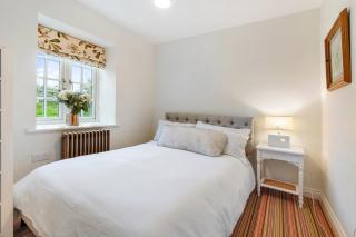 The Coachhouse, East Budleigh , Sleeps 4 - East Budleigh - 6