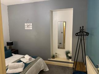 Southgate Apartment, Halifax - 5