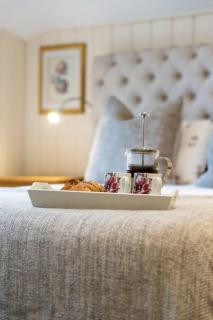 Coachmans Cottage, East Budleigh, Sleeps 6 - East Budleigh - 2
