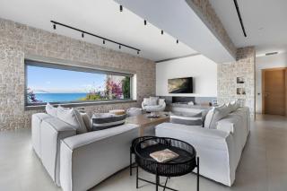 Villa Olea - Luxury Villa with Swimming pool, Tennis court & Beach Volley - Koilás - 3