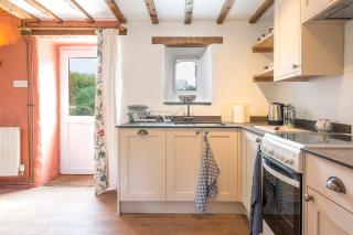 Y Beudy - Clynderwen - 2