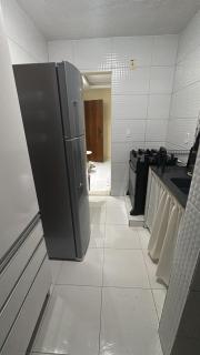 Apartamento com ar-condicionado, à 700m da orla mais bonita do país no bairro Atalaia - 1