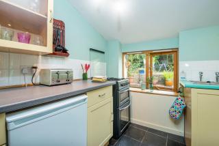 Swiss Cottage - Tenby - 8