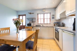 Gorse Cottage - Broad Haven - 5