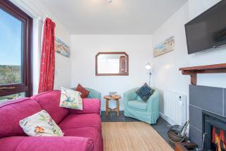Agos Y Mor - Haverfordwest - 8