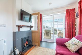 Agos Y Mor - Haverfordwest - 5