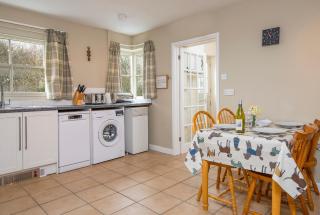 Blueberry Cottage - 1