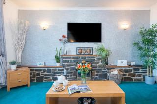 Llwyndyrys - Haverfordwest - 9