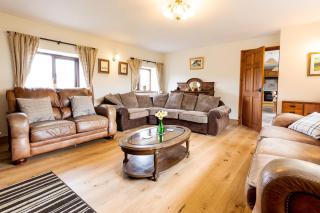 Gamekeepers Cottage - 4