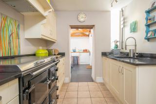 Greystones House - 8