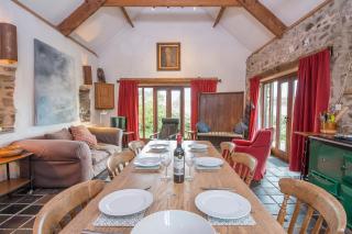 Crabhall Barn - Haverfordwest - 2