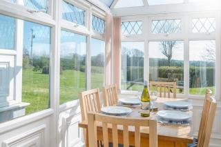 Crofters Cottage - Tenby - 5