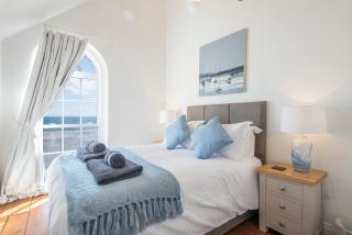 Capel Swn Y Mor - Pembrokeshire - 1