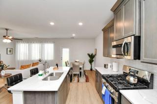Exquisite Relocation and Workers Dream Place - Katy - 5