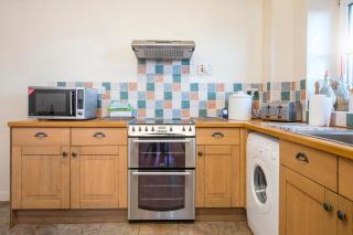 Lower Coach House - Fishguard - 4