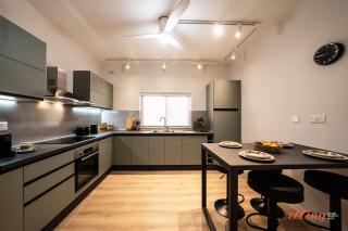 Stylish & stunning holiday home in St Julians - St Julian's - 2