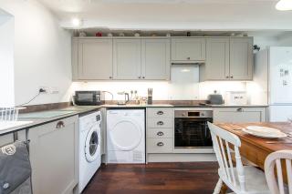 Caerau Isaf - Haverfordwest - 5