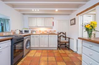 Honeysuckle Cottage - Solva - 7