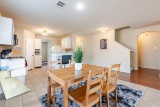 Stunning 4-Bedroom Spacious 2-Story Home - Buda - 2
