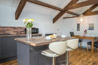 Sovereign Suite - Saundersfoot - 8