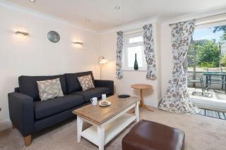 Lantern Suite - Tenby - 9