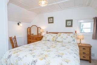 Middle Hill Cottage - Amroth - 1